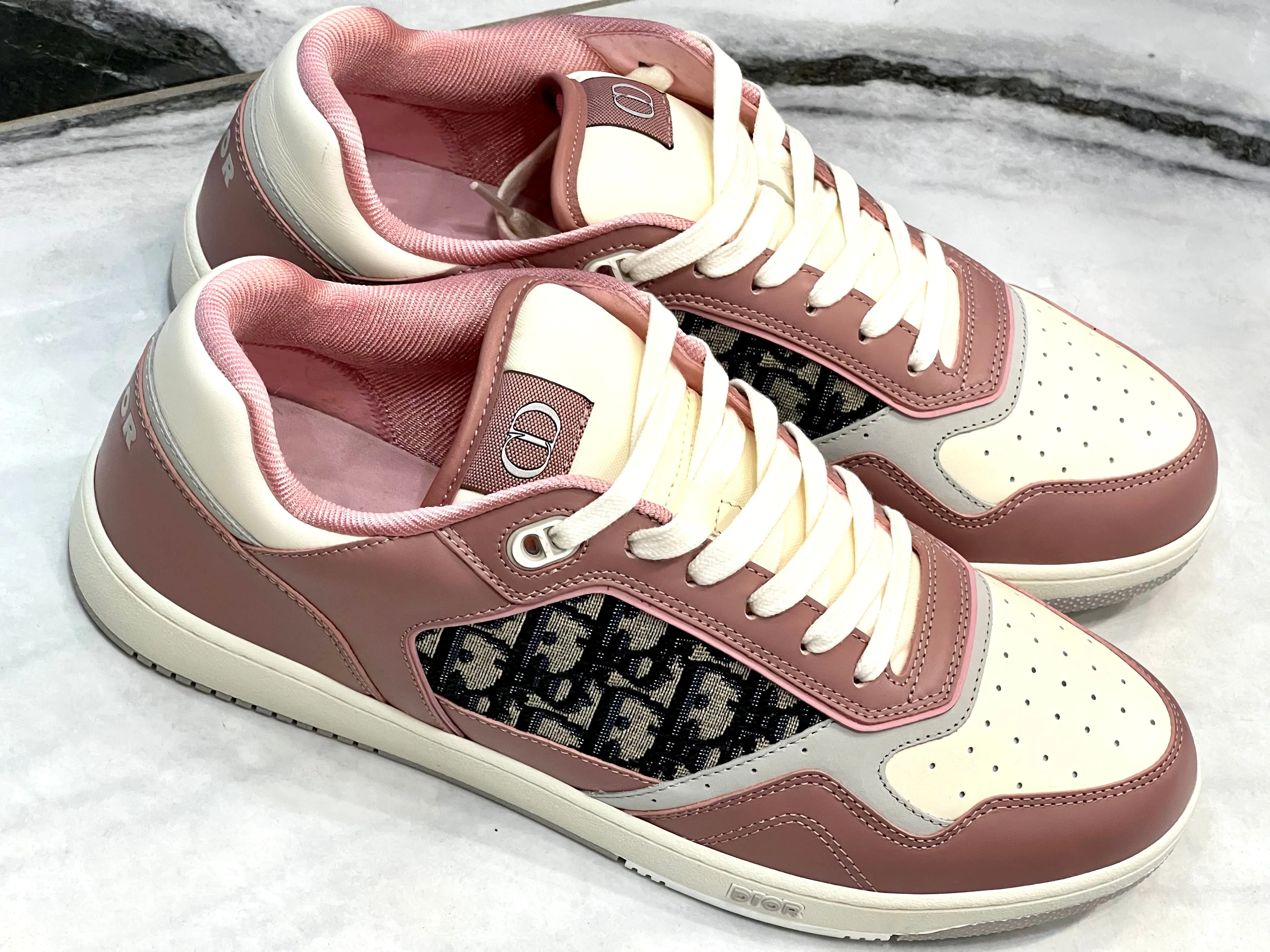 CHRISTIAN DIOR B27 LOW TOP SNEAKERS