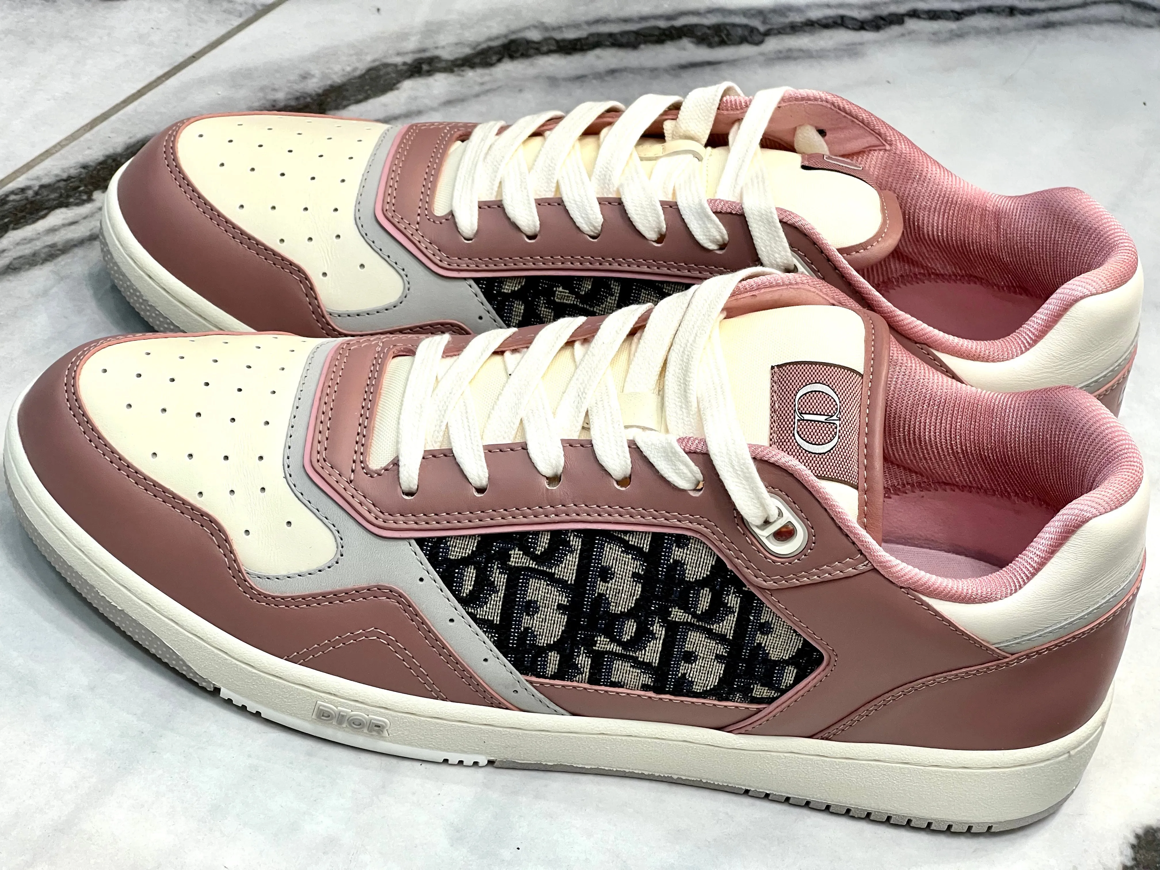 CHRISTIAN DIOR B27 LOW TOP SNEAKERS
