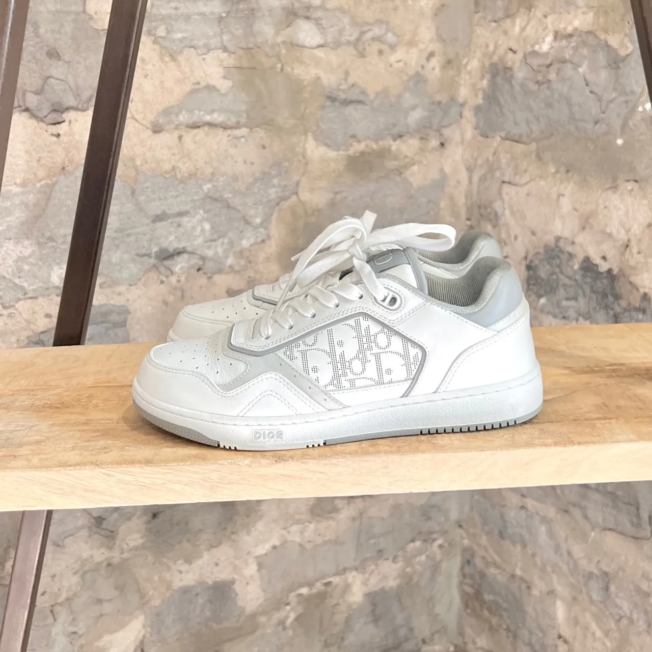 Dior B27 White Grey Oblique Leather Low Top Sneakers