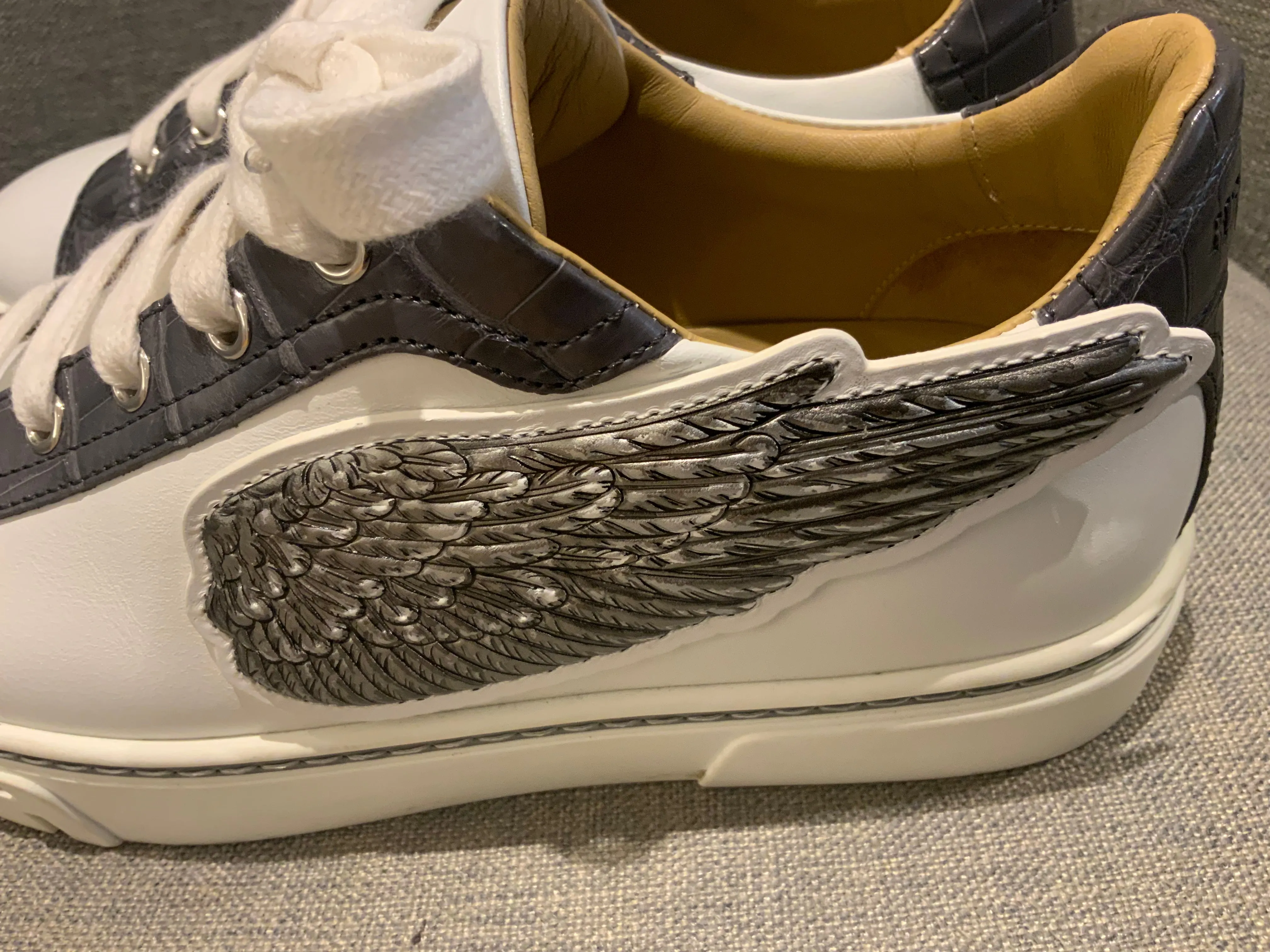 HERMÈS Calfskin Epsom Womens Velvet Sneakers 37 White Grey Crocodile Trim Shoes ladies