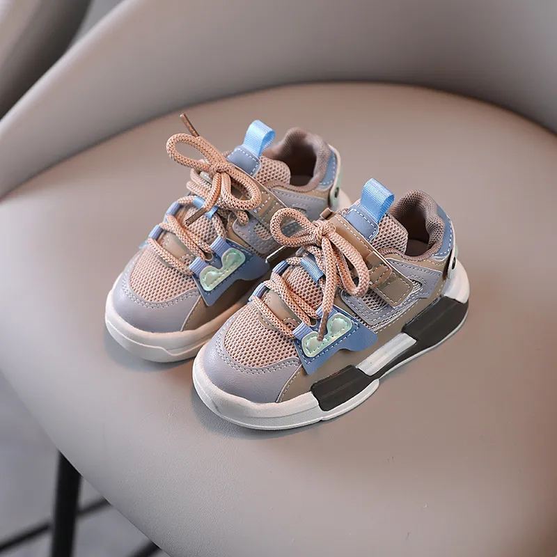 Sneakers with Foam Soles and Stay-in-Place Laces