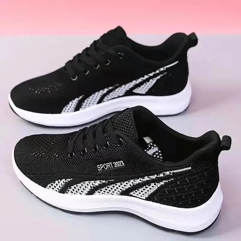 Women's Breathable Mesh Vulcanized Sports Shoes