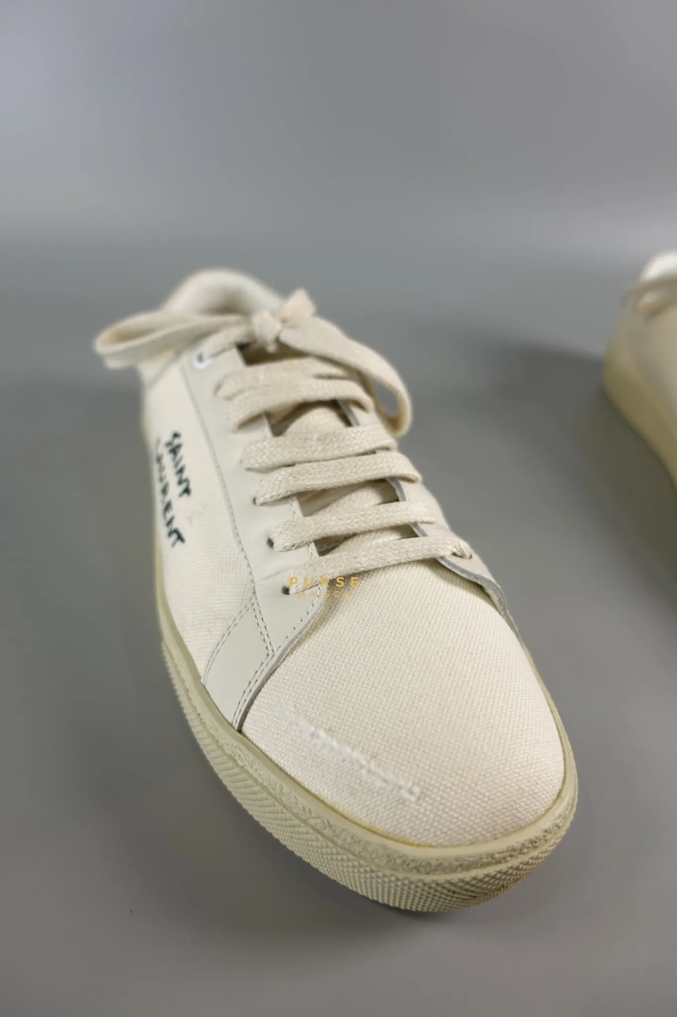 YSL Distressed Canvas Court Classic Ivory White Sneakers Size 39 (25cm)